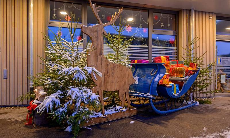 Weihnachtskutsche vor dem Rathaus